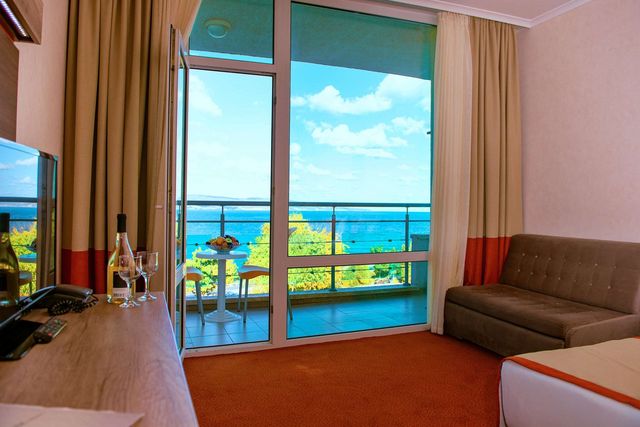 Festa Panorama Hotel - Dvokrevetna soba pogled na more